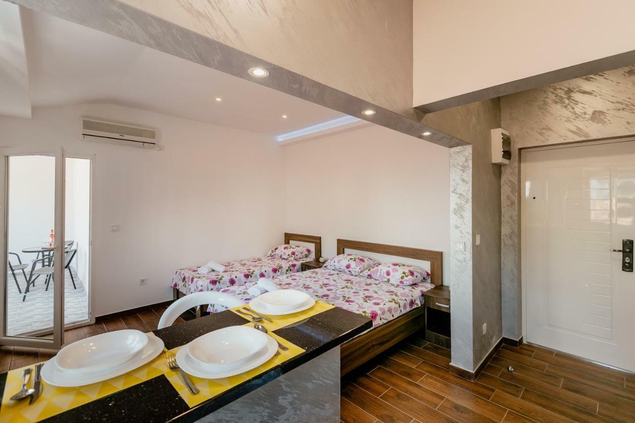 Ferienwohnung Apartman Mia Herceg Novi Exterior foto