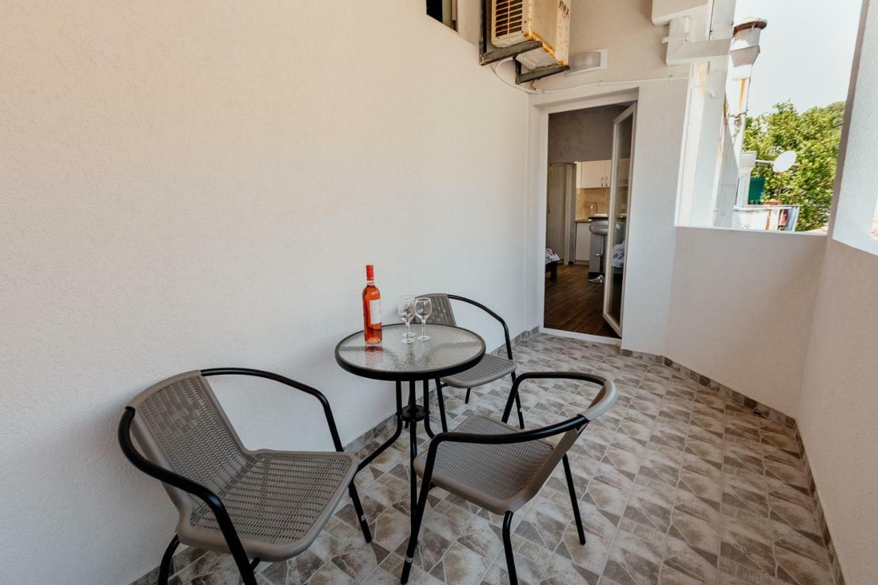 Ferienwohnung Apartman Mia Herceg Novi Exterior foto